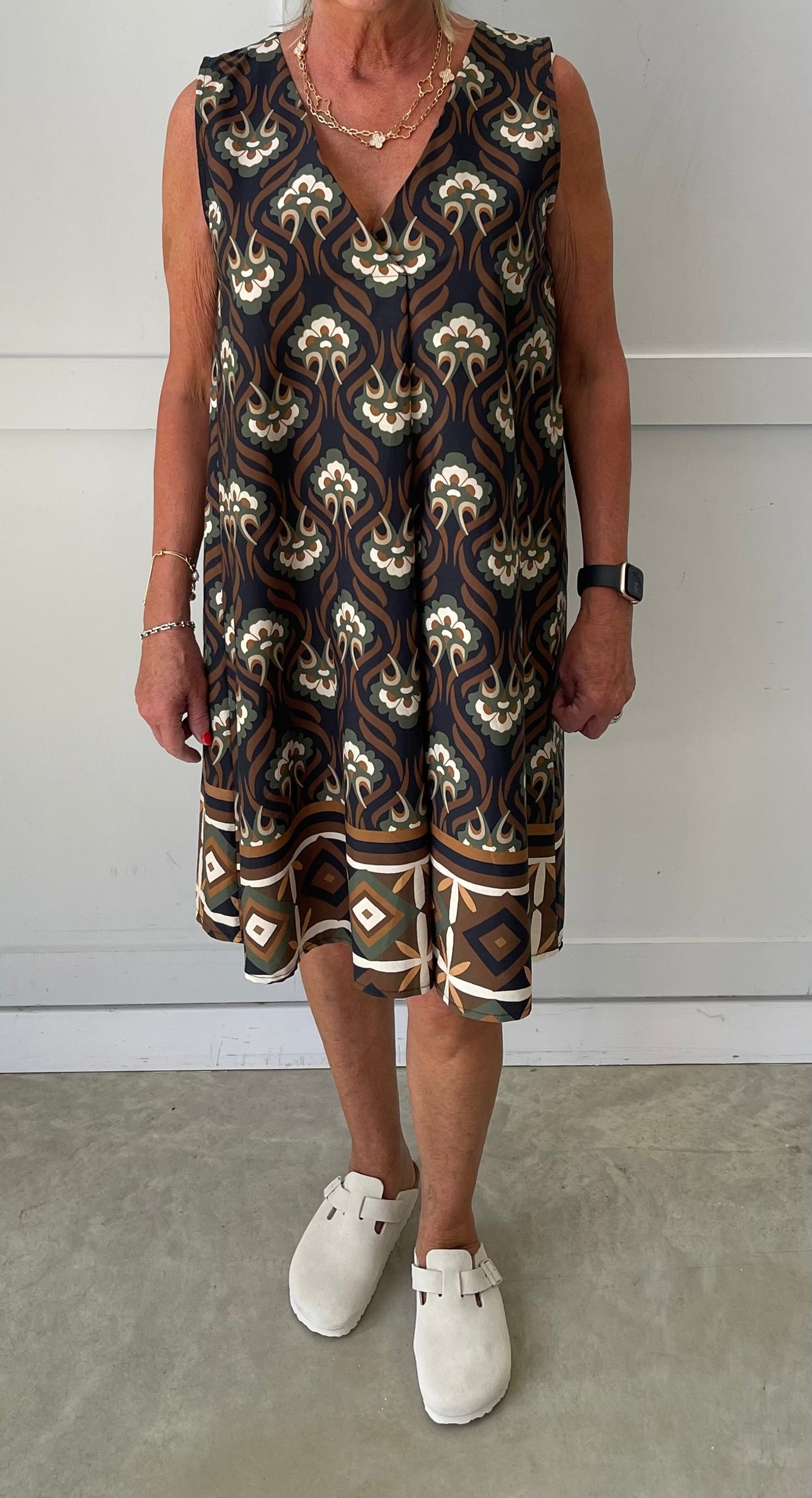 The Orla - Vintage print dress - pinafore
