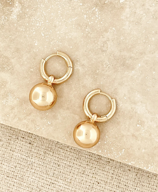 Envy ring and ball earings 2038