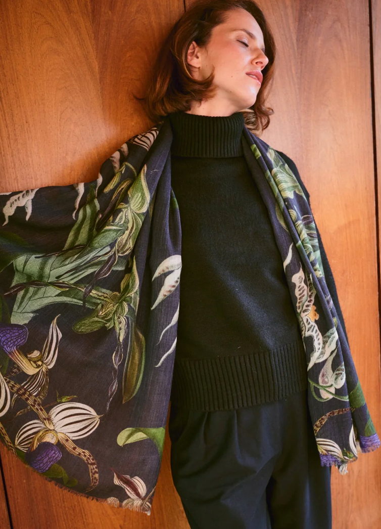 One Hundred Stars Orchid Black Wool Scarf