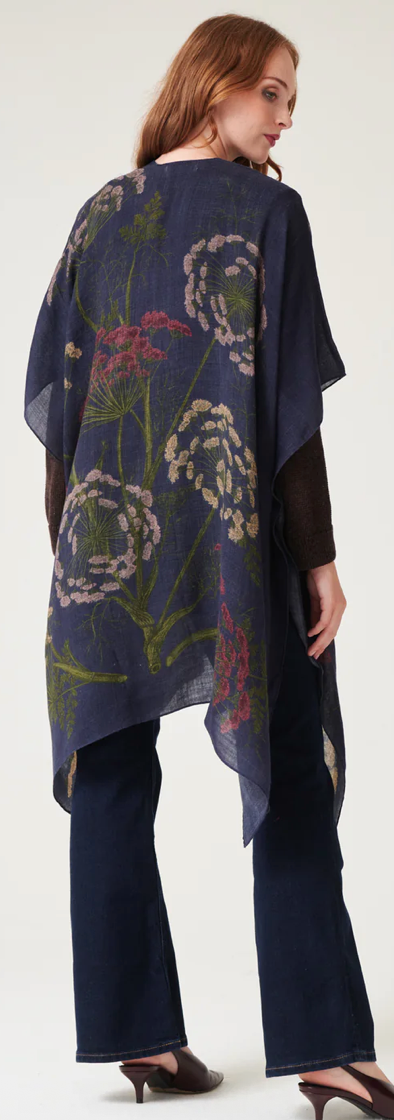 One Hundred Stars Parsley Seed Navy Throwover Kimono