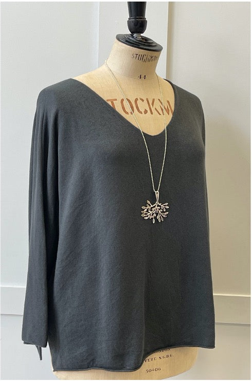 The Polly - V Neck Cashmere Mix Jumper
