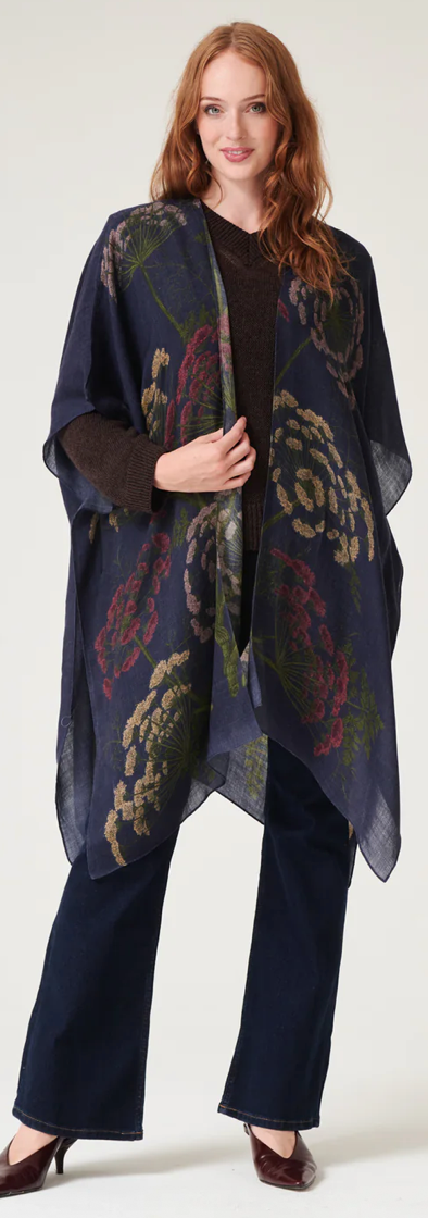 One Hundred Stars Parsley Seed Navy Throwover Kimono