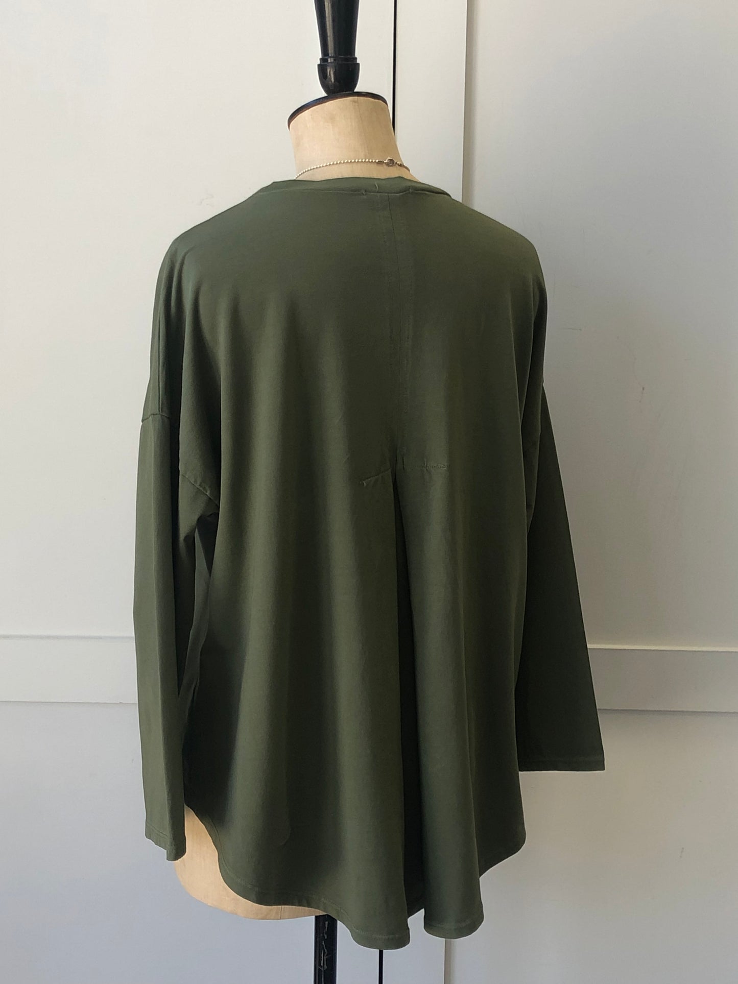 Long Sleeve Pleat Back Jersey Top